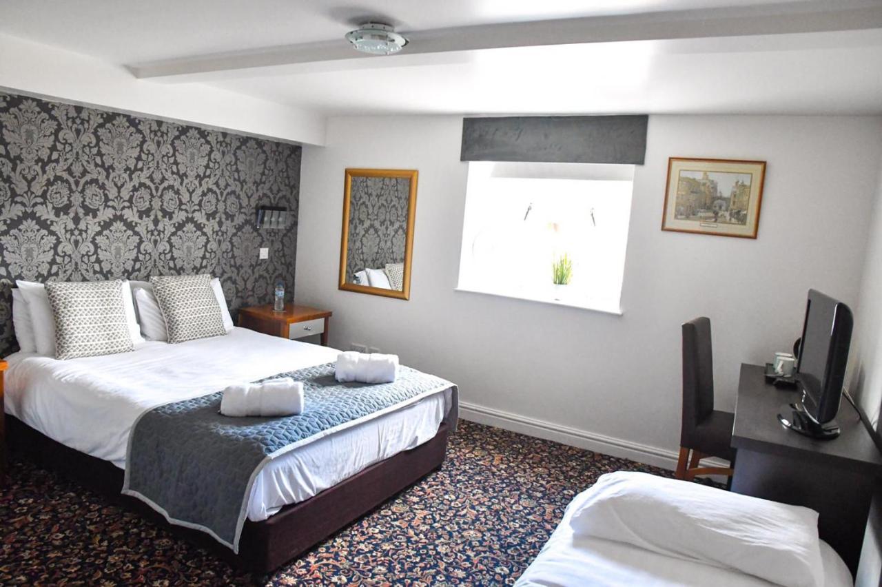 Whiston Hall Zimmer foto