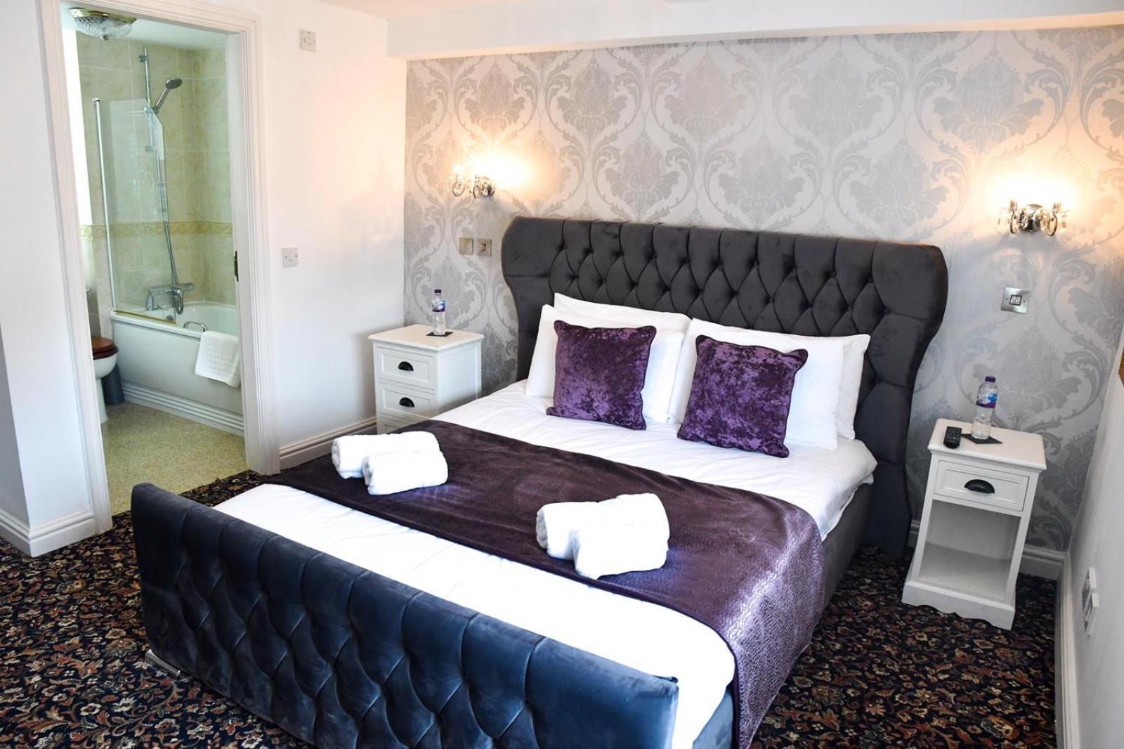 Whiston Hall Zimmer foto